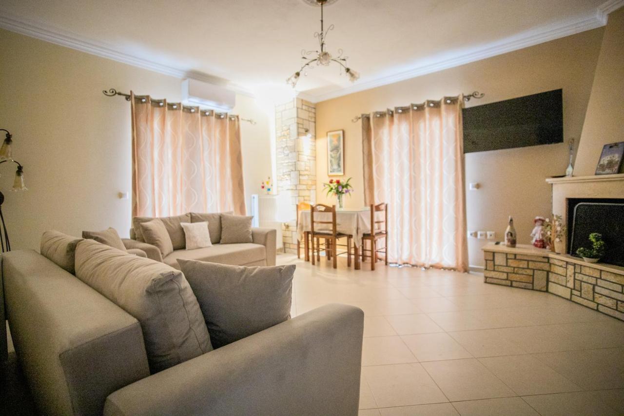 Nikorina Apts Lefkada City Екстер'єр фото