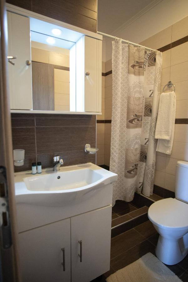 Nikorina Apts Lefkada City Екстер'єр фото
