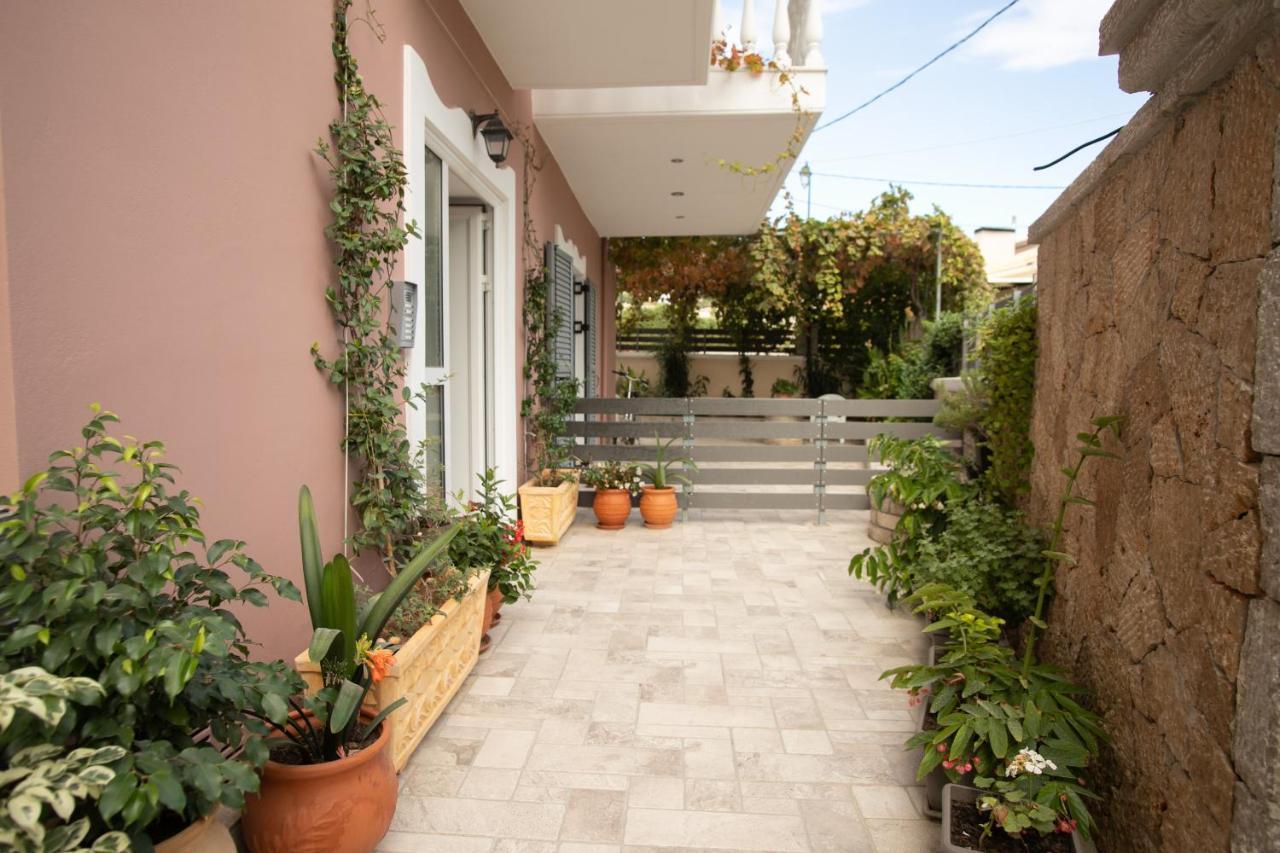 Nikorina Apts Lefkada City Екстер'єр фото