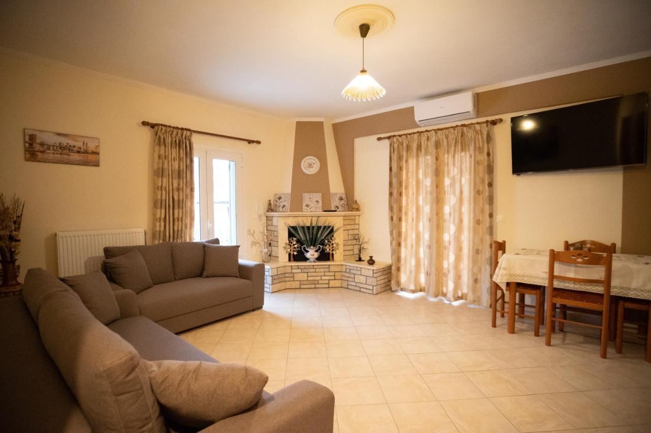 Nikorina Apts Lefkada City Екстер'єр фото